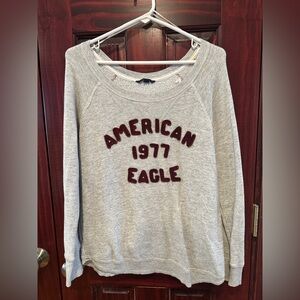 American Eagle Sweatshirt Large